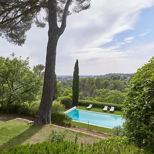 appartement-avec-piscine-exterieure-chauffee-a-10-min.aixenprovencehotels.org/
