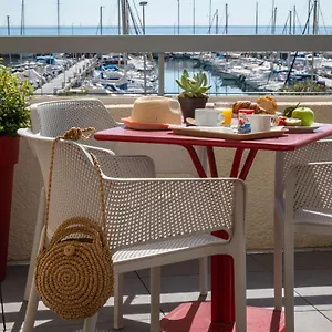 ibis-budget-menton-bord-de-mer.fr-provencehotel.com/
